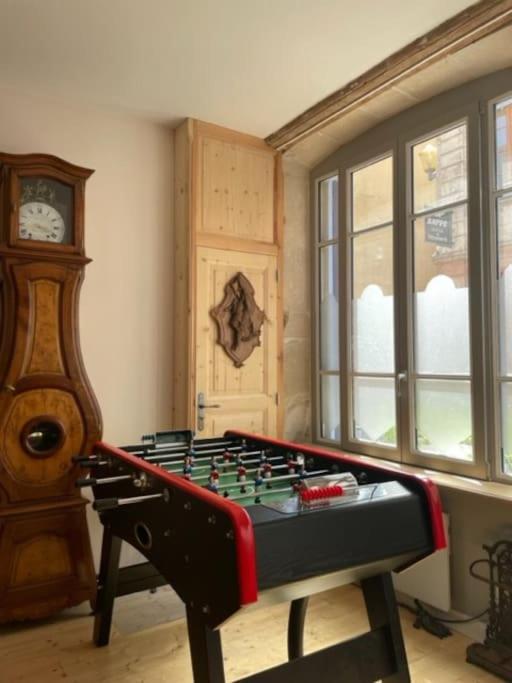 La Maison De Lea, Chambres D'Hotes De 14 Couchages Турню Экстерьер фото