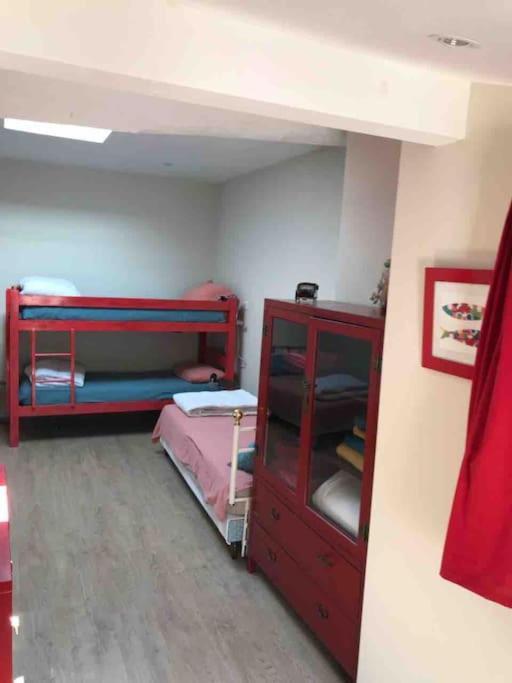 La Maison De Lea, Chambres D'Hotes De 14 Couchages Турню Экстерьер фото